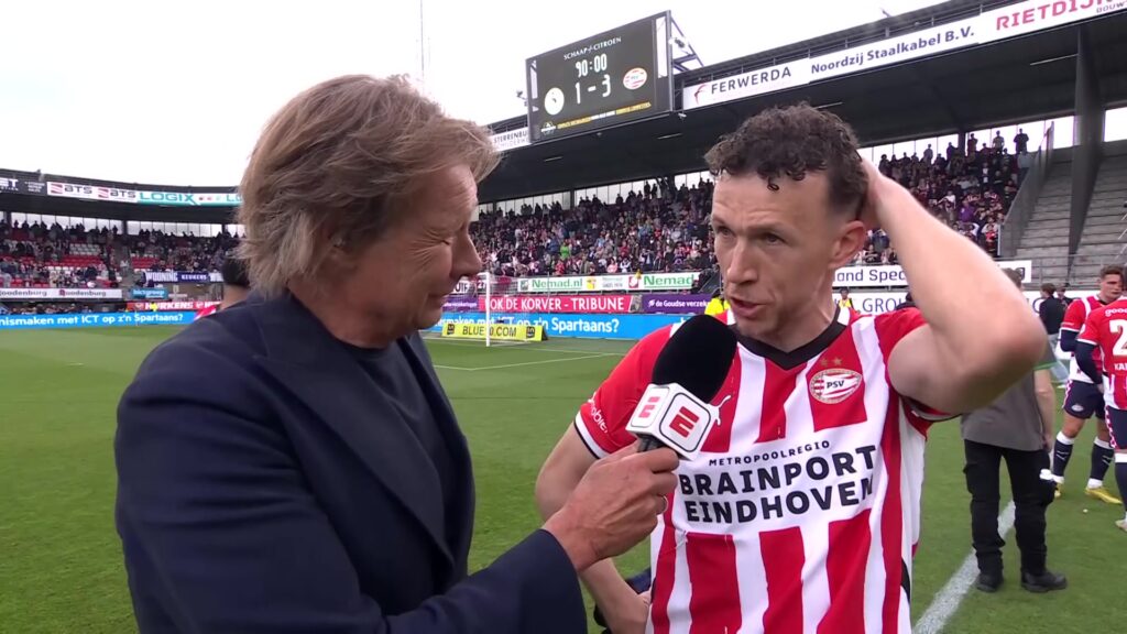 Ivan Perišić tijdens een eerder interview in PSV-shirt bij ESPN